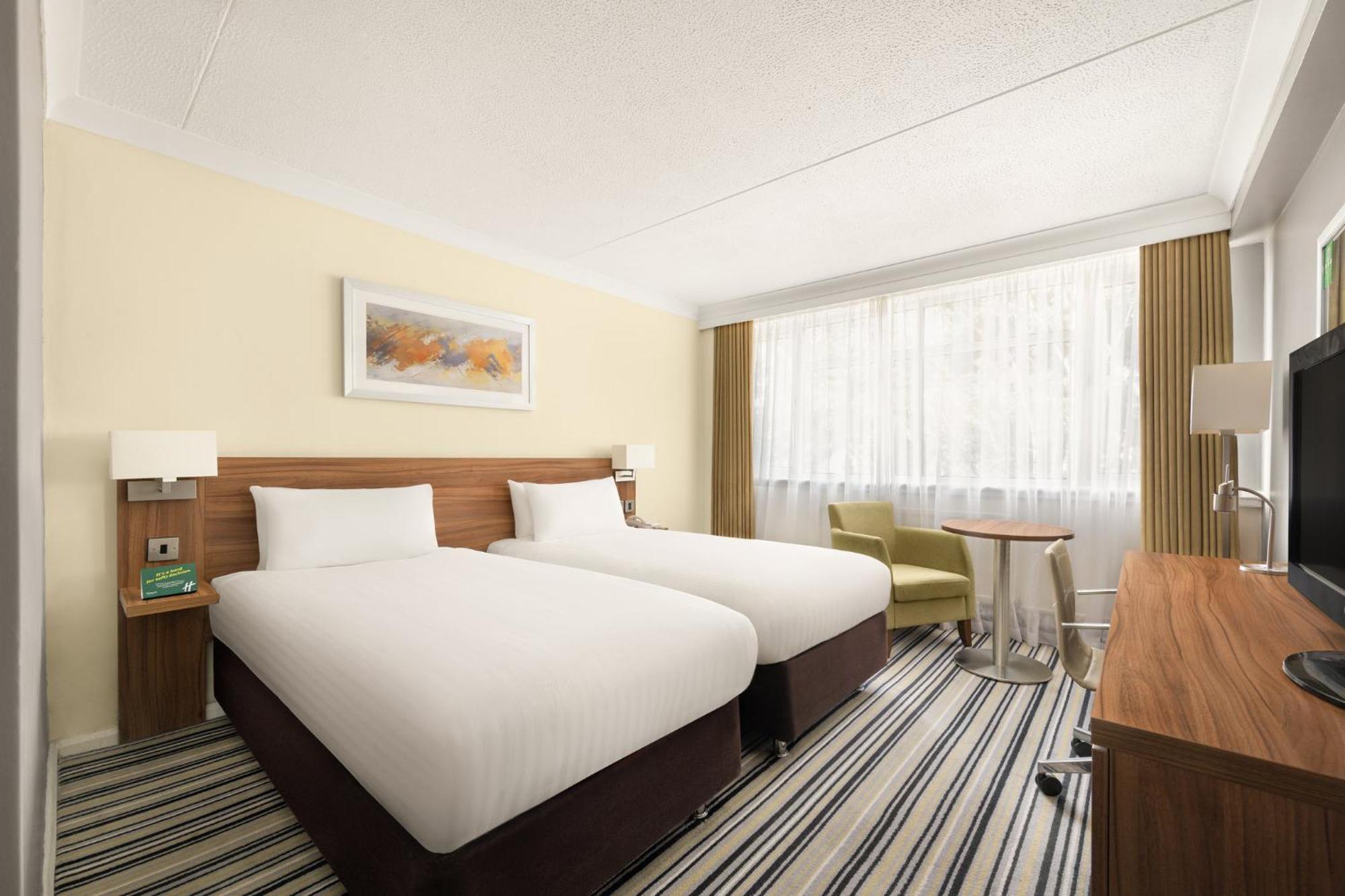 Holiday Inn York By Ihg Exterior photo