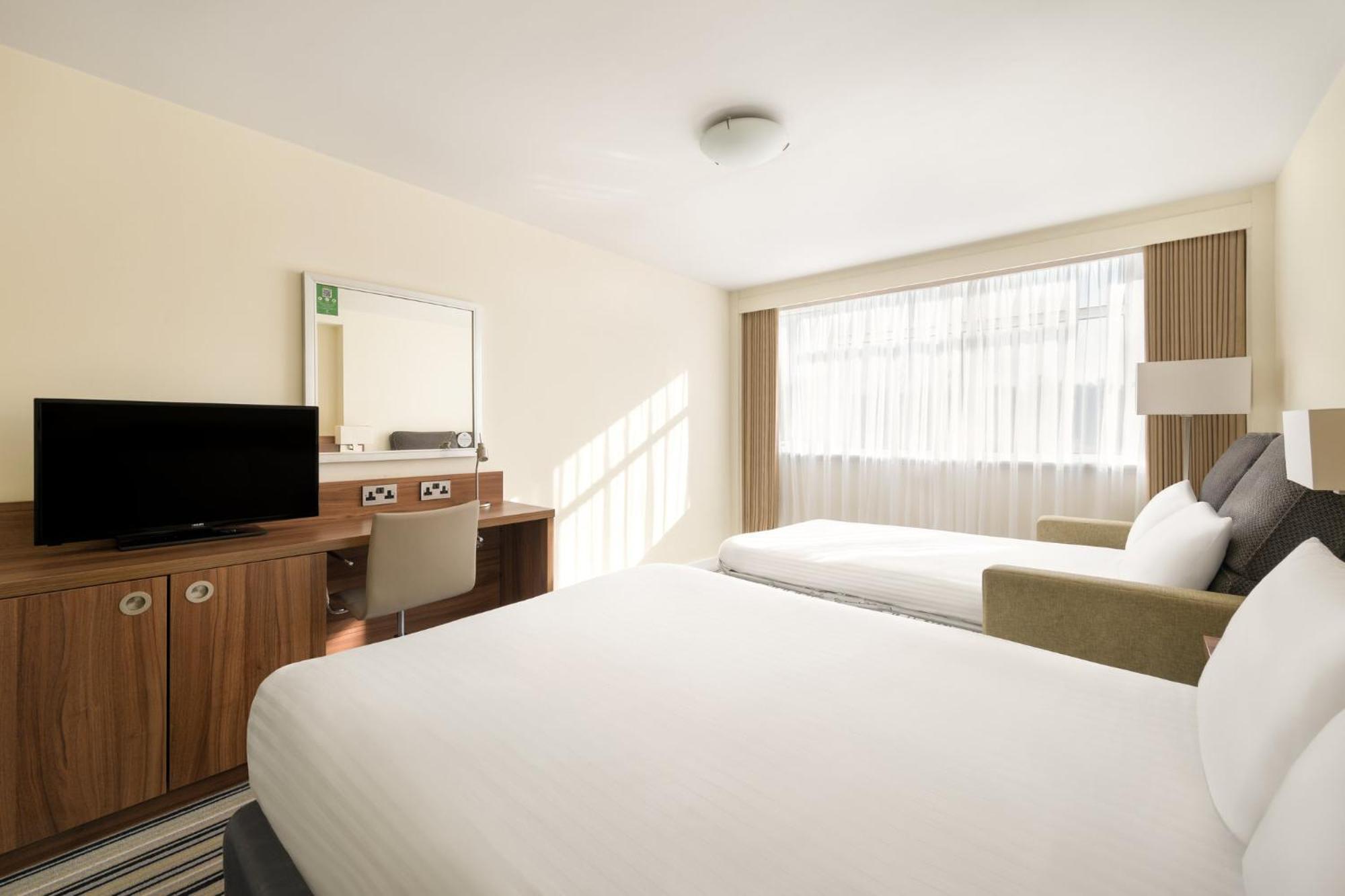 Holiday Inn York By Ihg Exterior photo